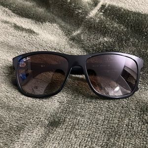 Ray ban sun glasses